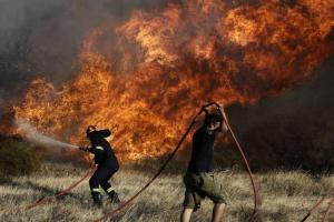 Φωτιά στη Βαρυμπόμπη