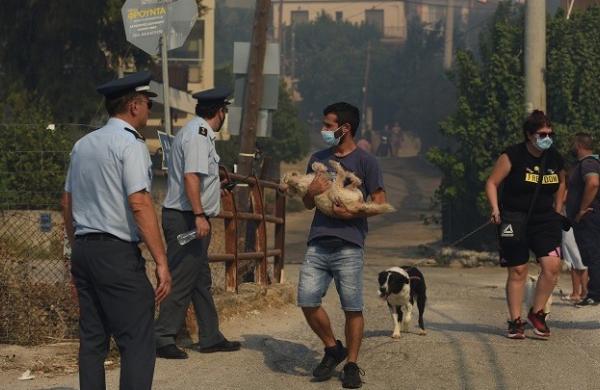 Φωτιά στην Πάτρα