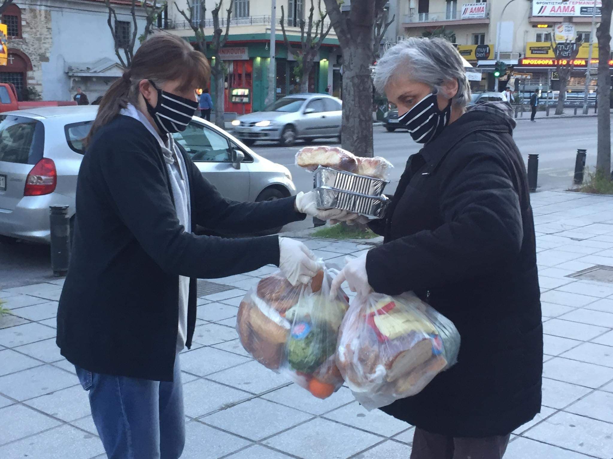 γυναίκες τρόφιμα