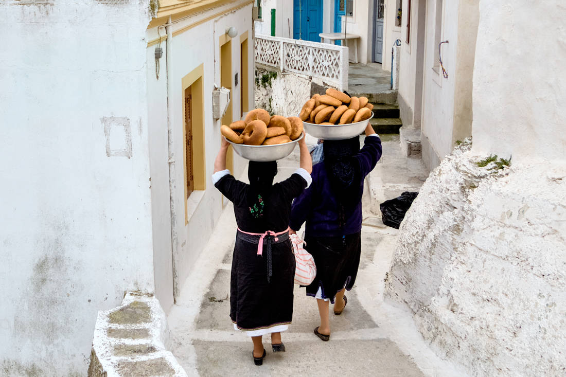 γυναίκες χωριό κουλούρια